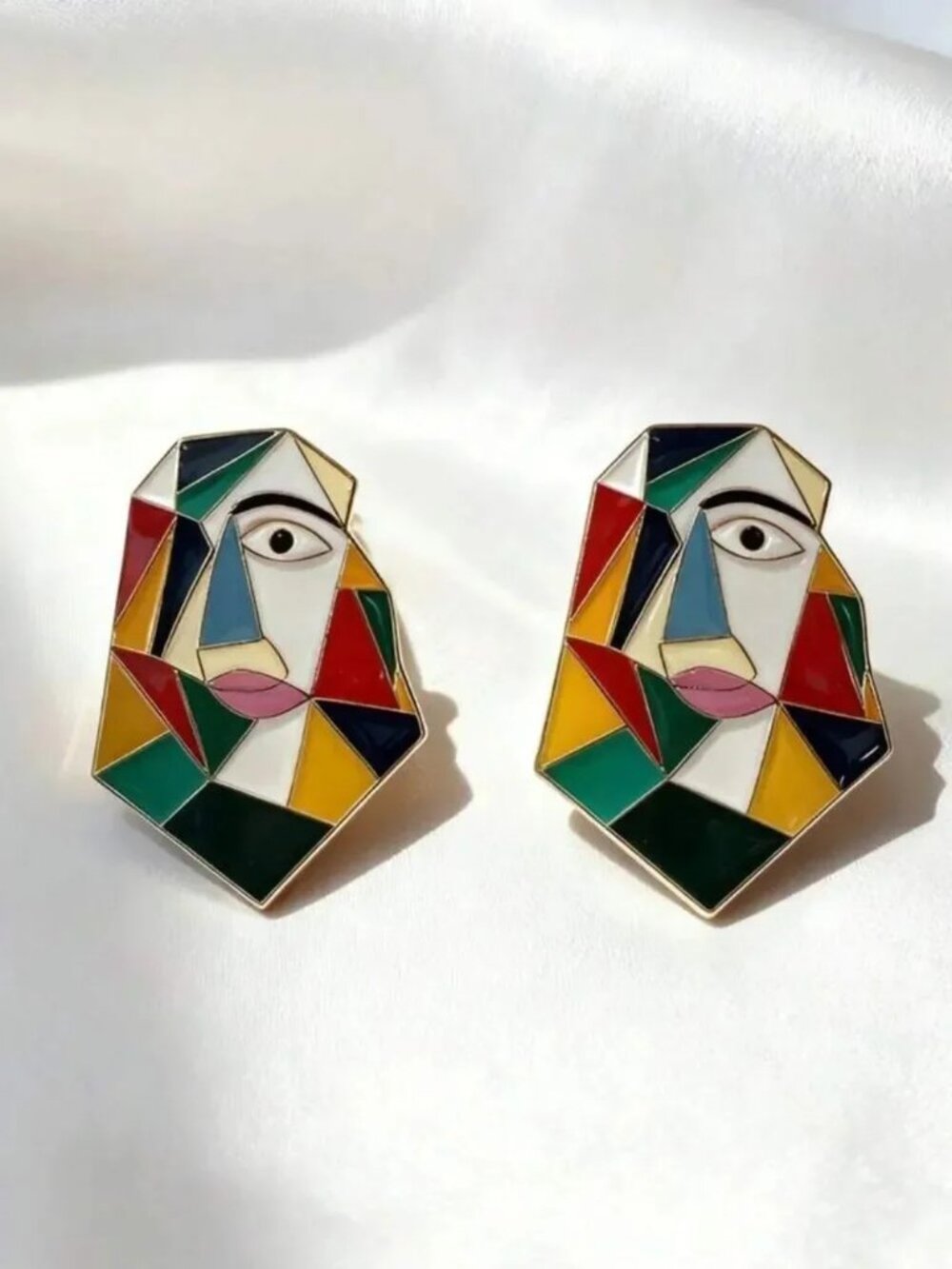 Abstract Geometric Face Enamel Stud Earrings R709